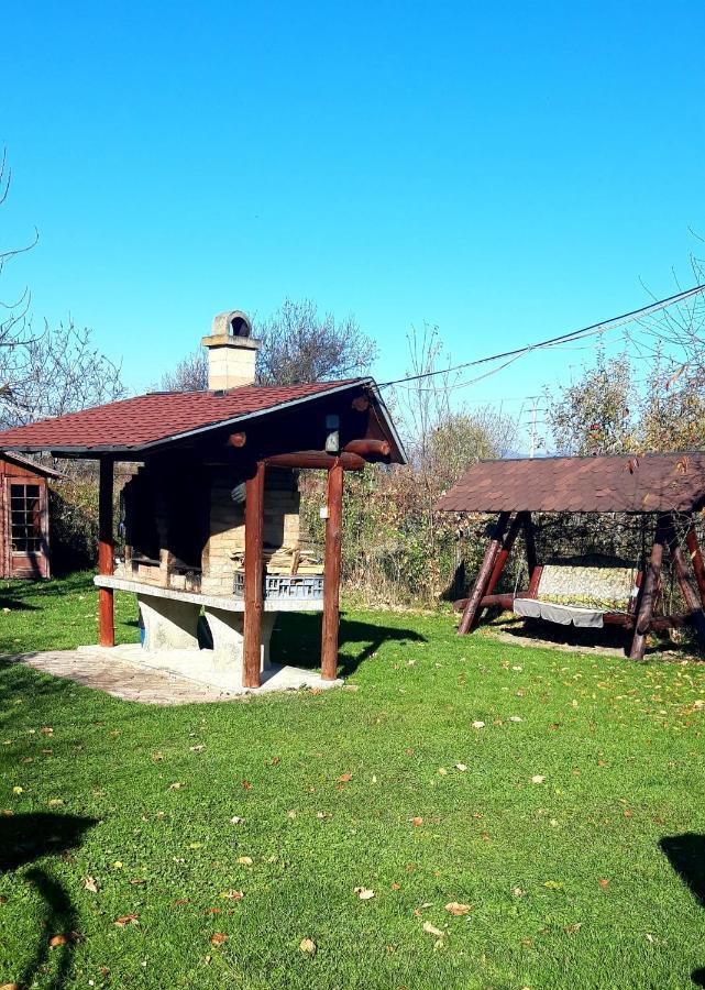 Casa Stely Hotell Rîşnov Exteriör bild